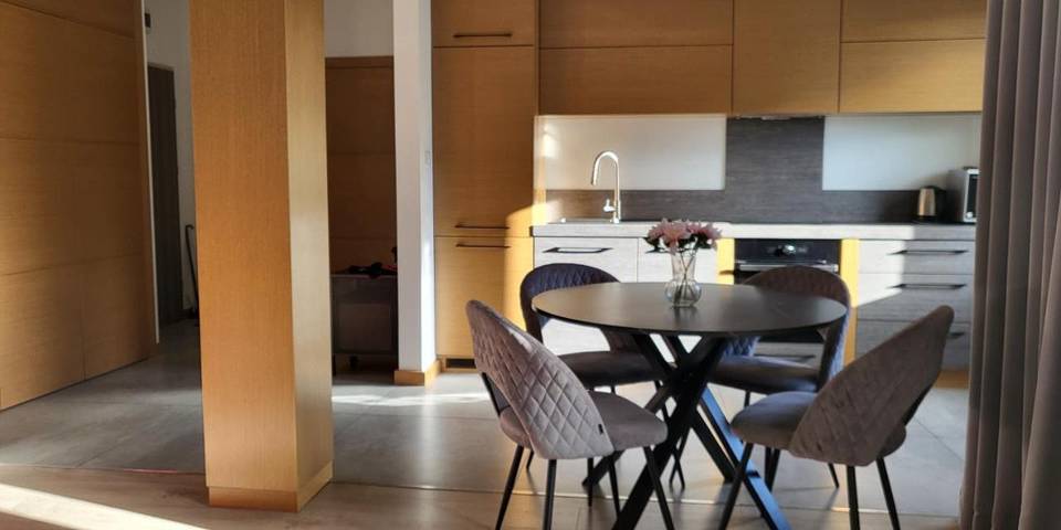 Appartement de vacances pour 3 personnes, avec jardin et vue, animaux acceptés