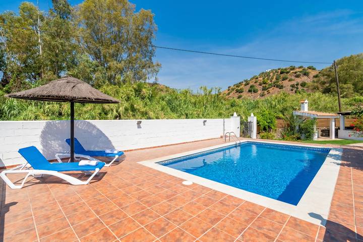 Chalet para 4 personas, con jardín y terraza en Sierra de las Nieves - 2