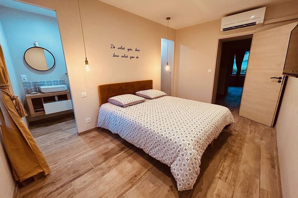 Gite la Maison du Vigneron with 3 bedrooms in Montolieu, Carcassonne und Umgebung