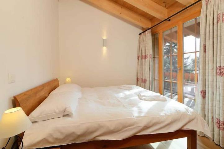 Location de vacances pour 8 personnes, avec jacuzzi et jardin ainsi que sauna et terrasse dans Chesières - 4