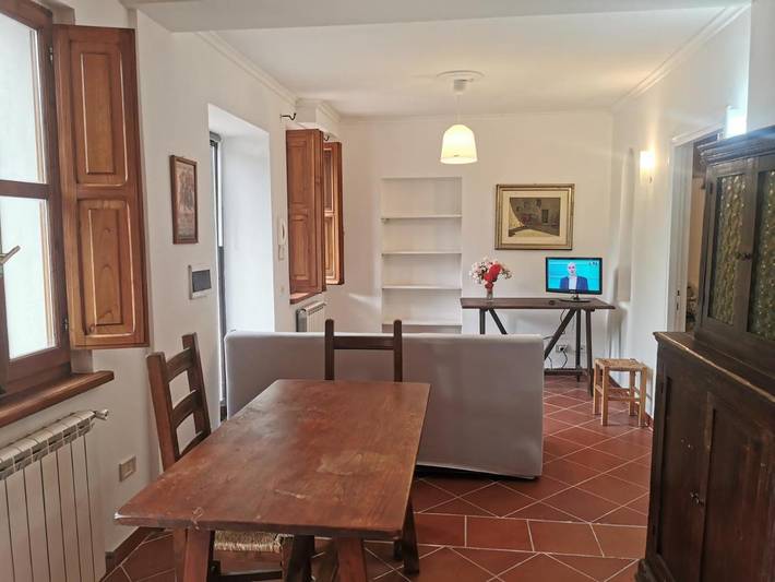 Appartamento per 4 persone, con terrazza e giardino nonché panorama in Campagnano di Roma