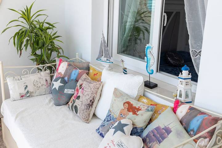 Ganze Wohnung, Schöne Wohnung in der Marina in Puerto Deportivo de Estepona, Costa del Sol