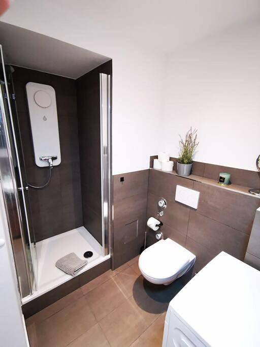 Ferienwohnung für 2 Personen, mit Terrasse und Ausblick in Winterhude Hamburg - 4