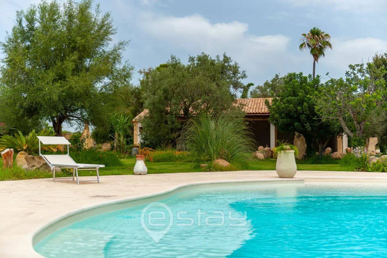 Ganze Wohnung, Ferienwohnung für 16 Personen mit Pool in Maracalagonis, Cagliari Provinz