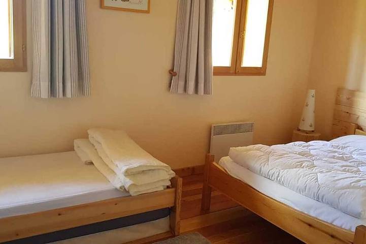 Gîte pour 6 personnes, avec terrasse à Molines-en-Queyras - 4