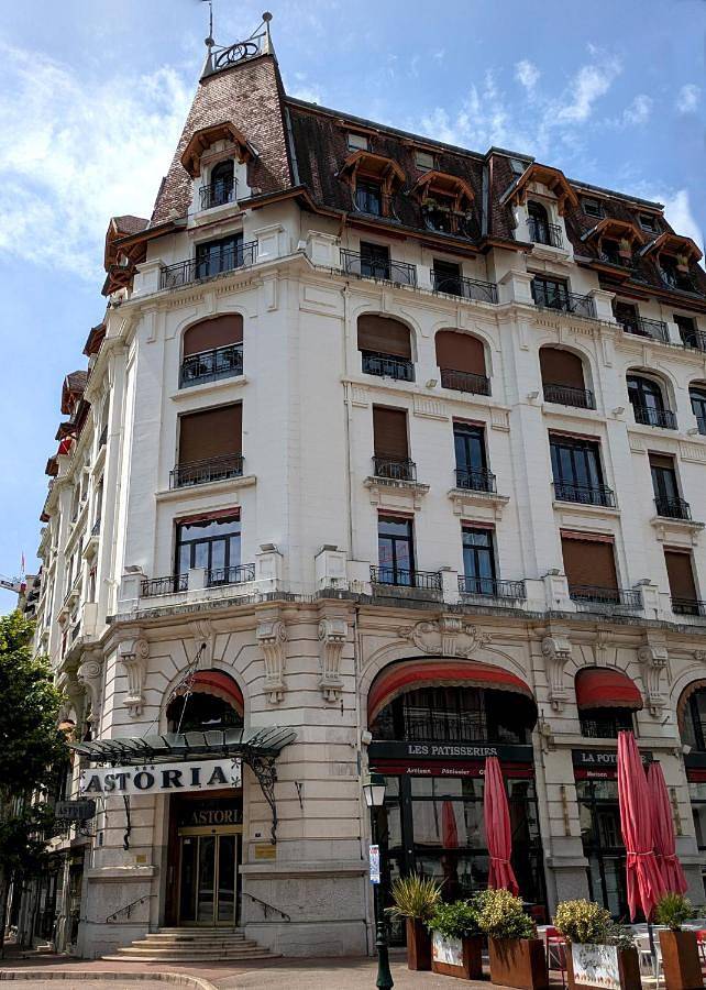 Appartement entier, Two-Bedroom Apartment in Aix-les-Bains, Région de Chambéry