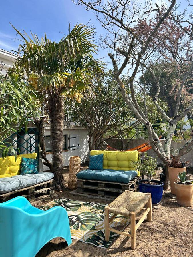Gîte pour 5 personnes, avec Terrasse ainsi que Jardin et Vue sur le lac dans Plage du Phare (La Tranche-sur-Mer)
