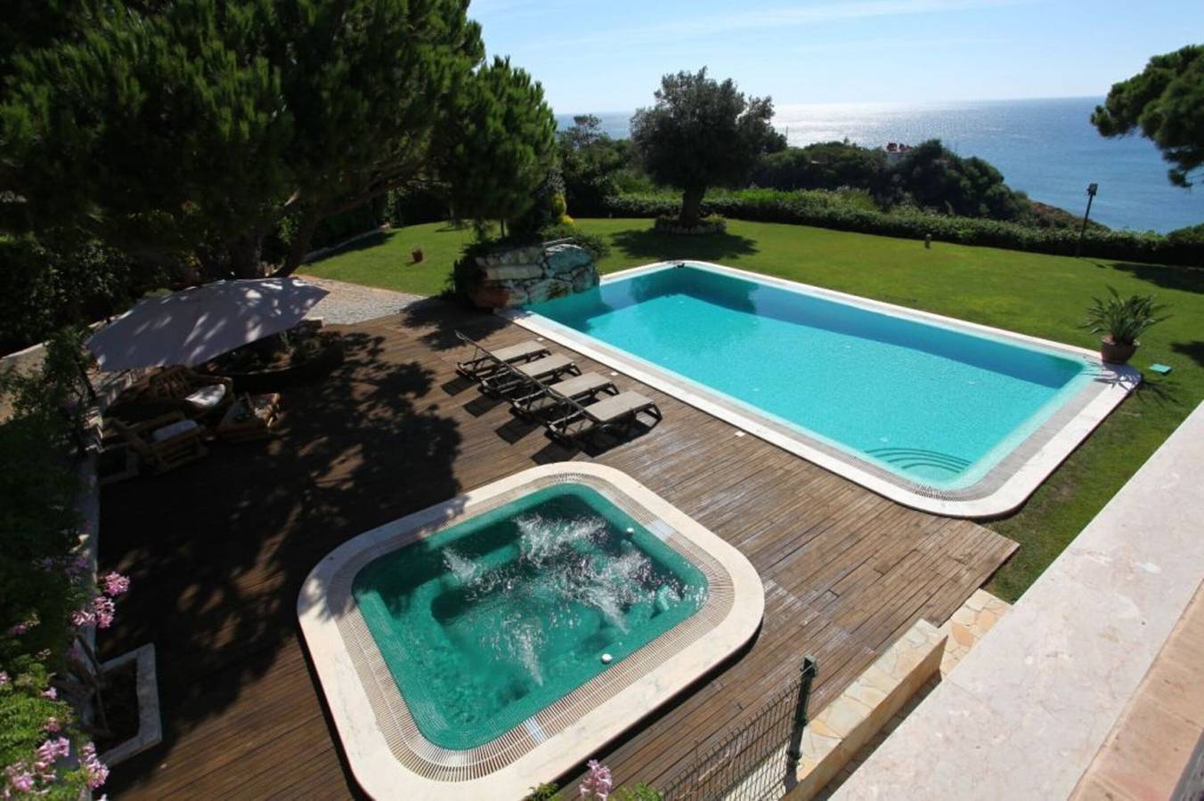 Villa voor 16 personen met tuin in Praia da Oura, Albufeira