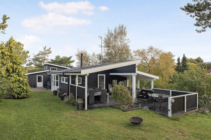 Ferienhaus für 8 Personen, mit Seeblick und Garten - 1