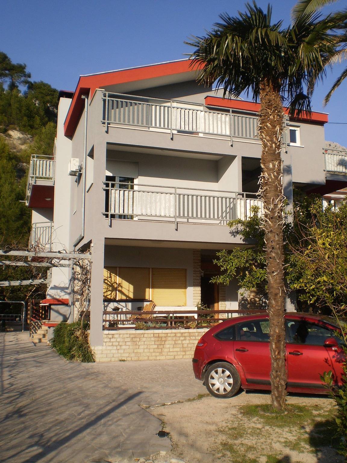 Ganze Wohnung, Studio Appartement mit Terrasse Duce, Omis As-16877-b in Dugi Rat, Omis-Riviera