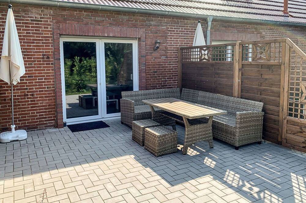 Ganze Wohnung, Angenehme Wohnung für 3 Leute mit  W-Lan, Tv und Terrasse in Eversmeer, Landkreis Wittmund