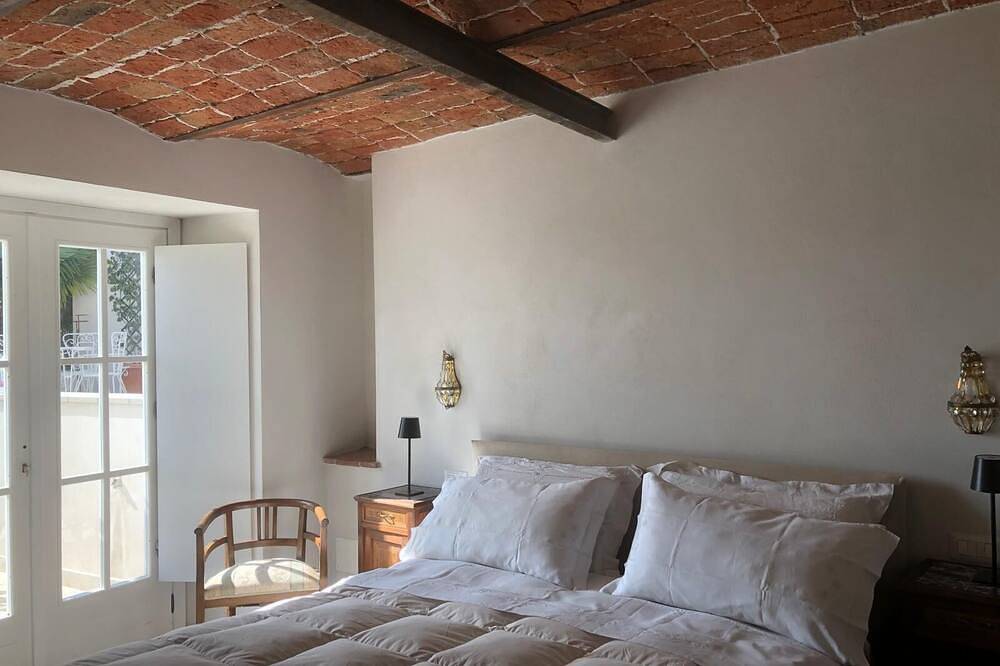Appartamento romantico con piscina in villa d'epoca in Monferrato in Moncestino, Provincia d'Alessandria
