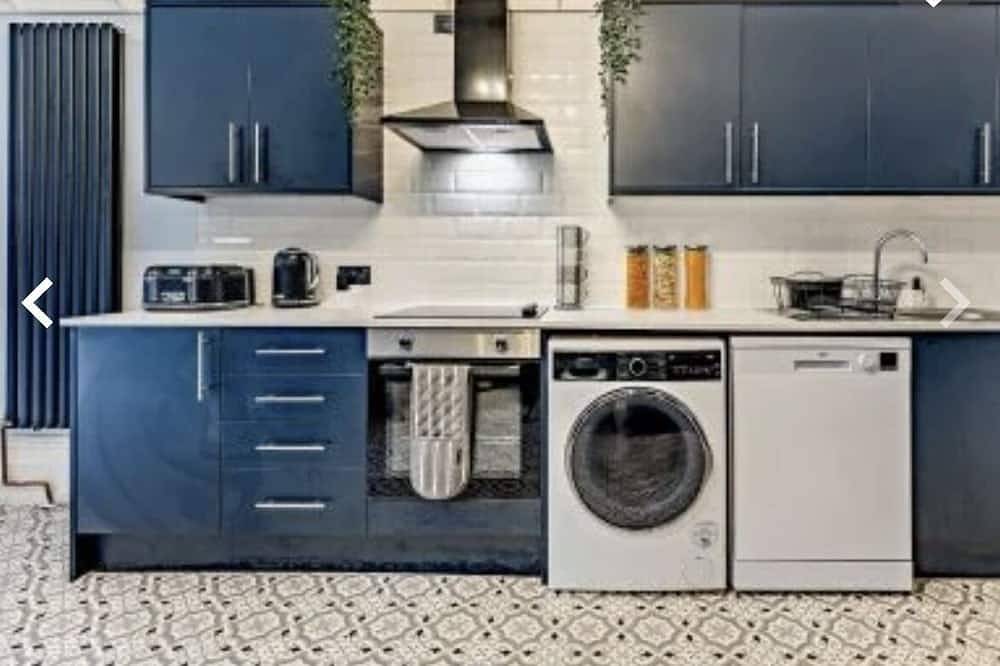 Margate Beach house in Botany Bay, Kent