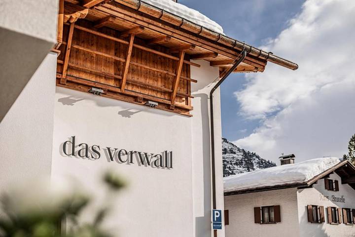 Ferienhaus für 4 Personen, mit Ausblick und Garten sowie Pool und Sauna in Lech am Arlberg - 2