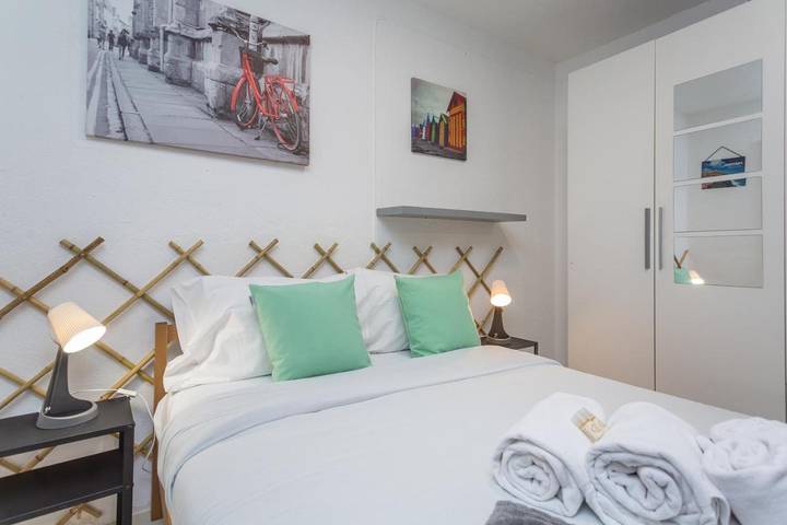 Apartamento de férias para 2 pessoas, com terraço na Costa de Caparica