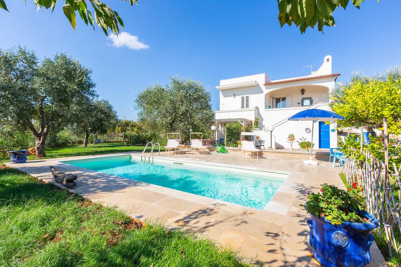 Holiday home for 4 people with view in Ostuni, Salento