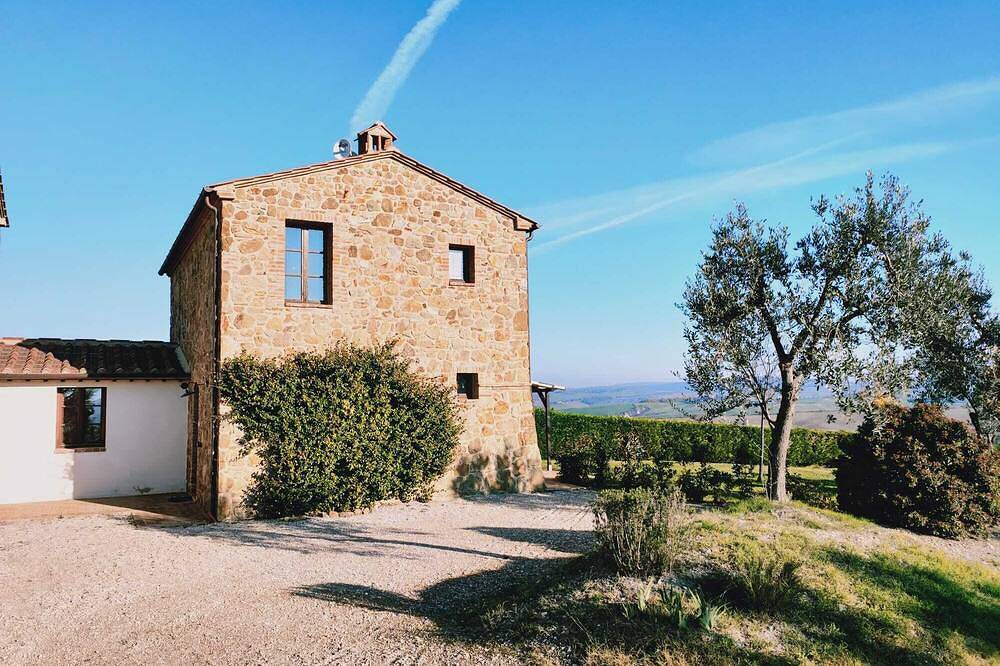 Casa di Sotto: magnifique maison de vacances au coeur de la Toscane in San Giovanni d'Asso, Montalcino