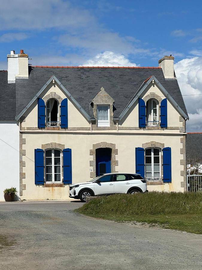 Location de vacances pour 6 personnes, avec jardin dans Plage de la Joie