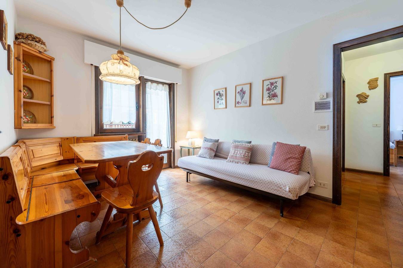 Entire holiday apartment, Cesa Alpes 3 in Canazei, Dolomiti Superski