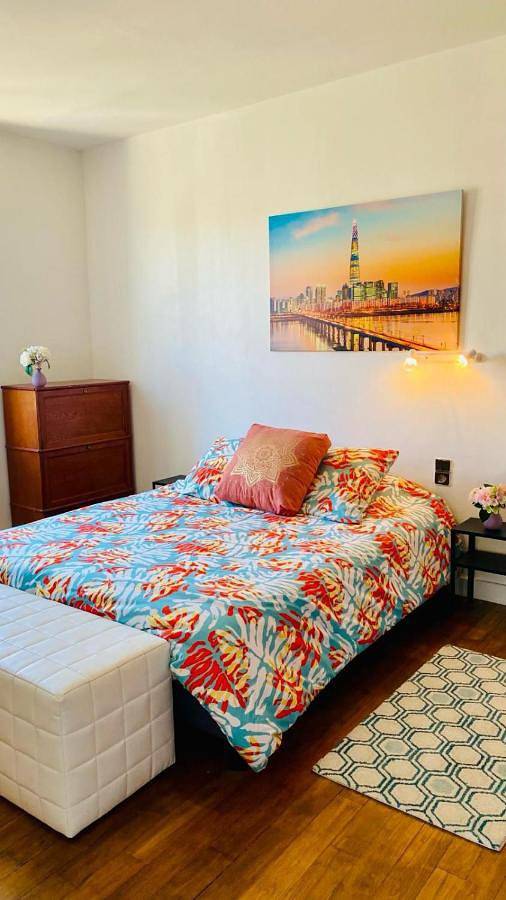 Location de vacances pour 8 personnes, avec jardin et piscine ainsi que vue et terrasse à Fumel - 4