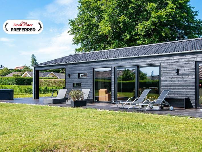 Ferienhaus für 8 Personen, mit Terrasse und Garten, kinderfreundlich