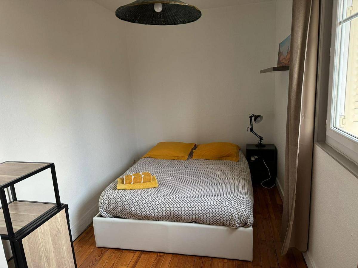 Appartement entier, Three-Bedroom Apartment in L'Isère, Isère