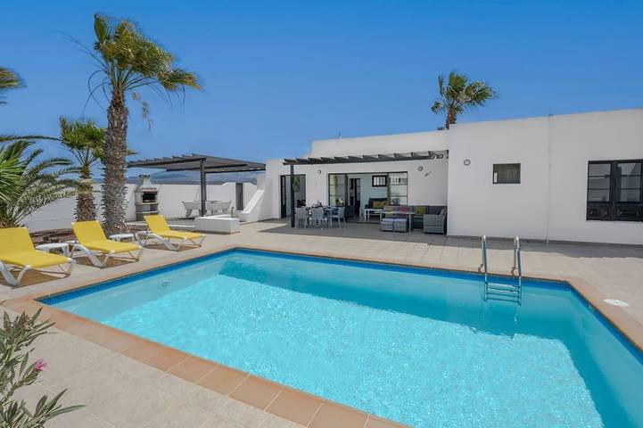 Chalet para 6 personas, con terraza y jardín - 1
