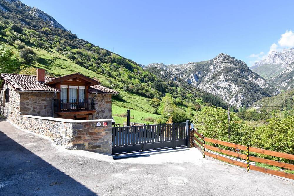 Casita de piedra con espectaculares vistas in Lebeña, Cillorigo de Liébana