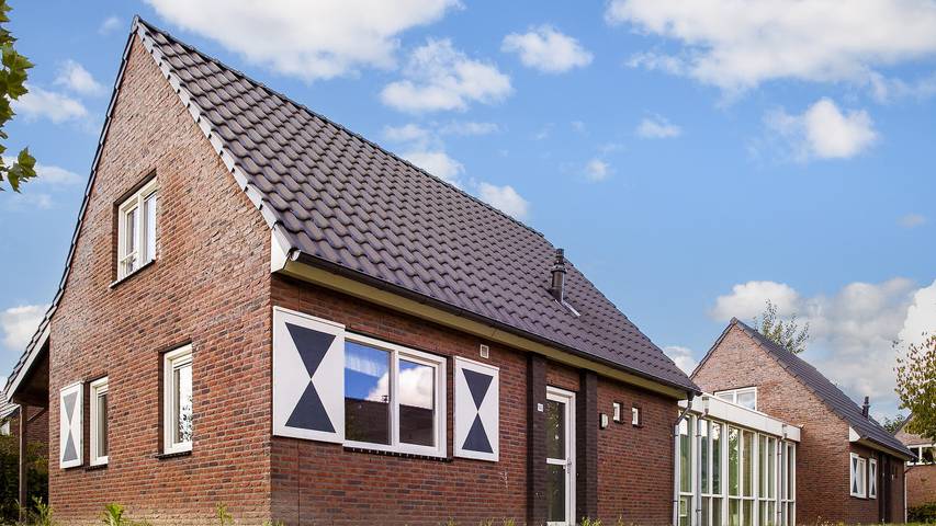 Bungalow voor 14 personen, met Tuin en Sauna in Noord-Brabant
