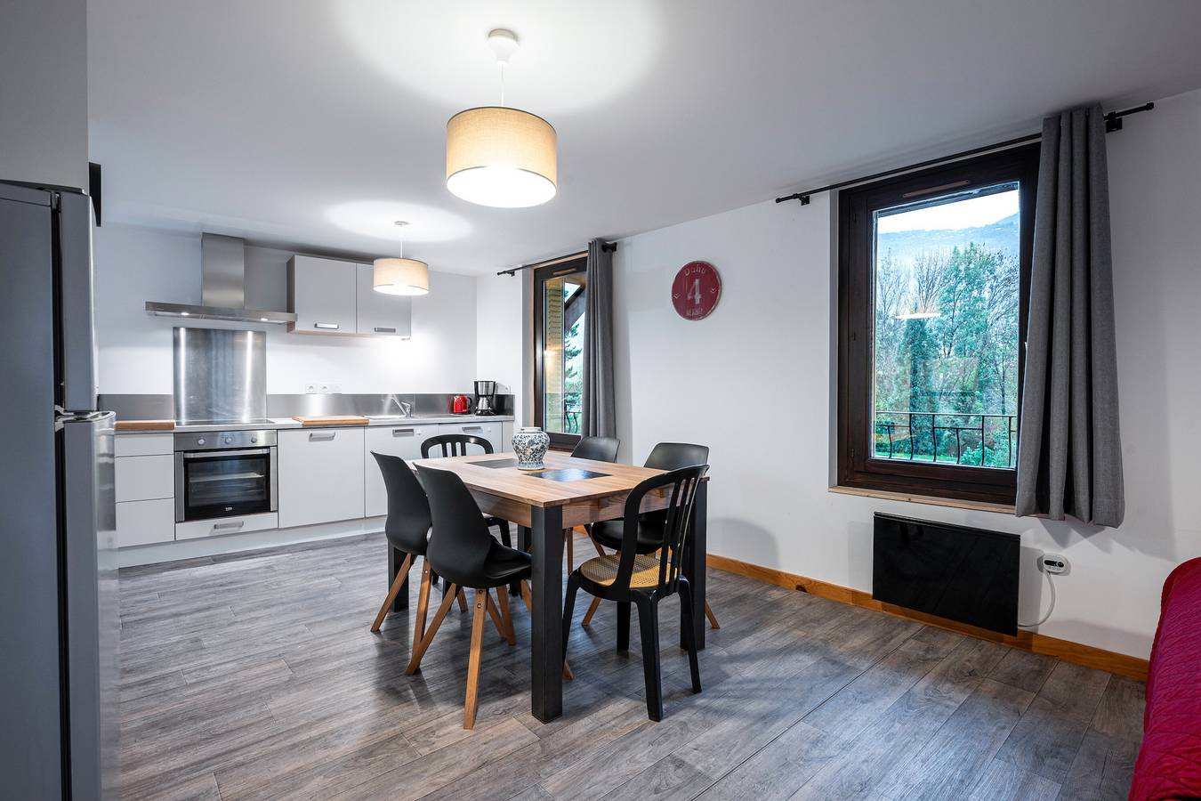 Ganze Wohnung, Ferienhaus 'Aigueblanche' mit Bergblick und Wlan in Aigueblanche, Savoie
