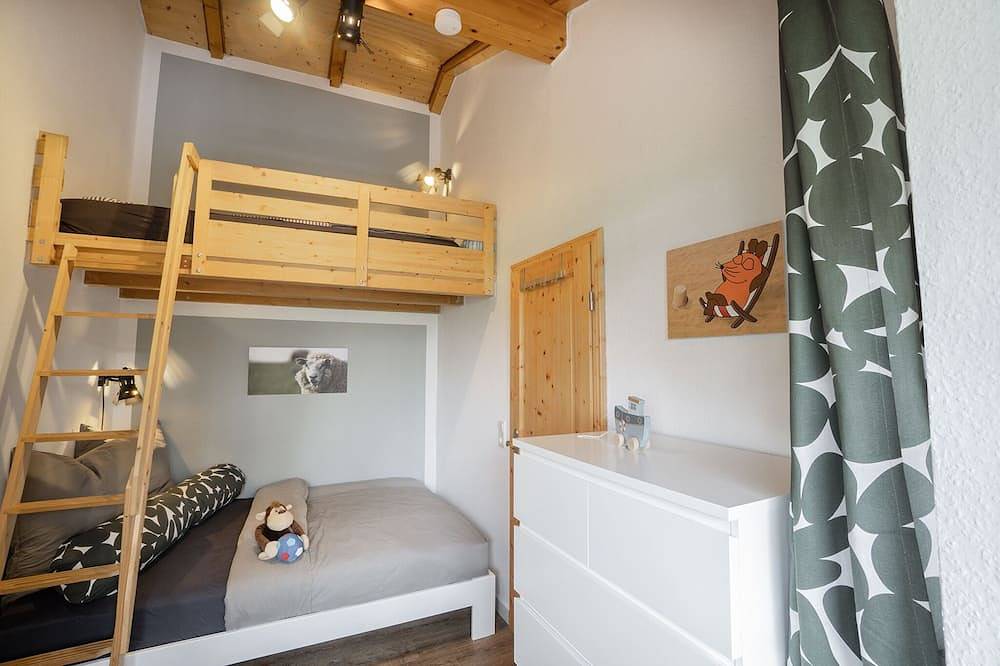 Familienfreundliches Wohlfühlhaus*strandnah*große Terrasse*Wallbox*ruhige Lage in Burhave, Butjadingen