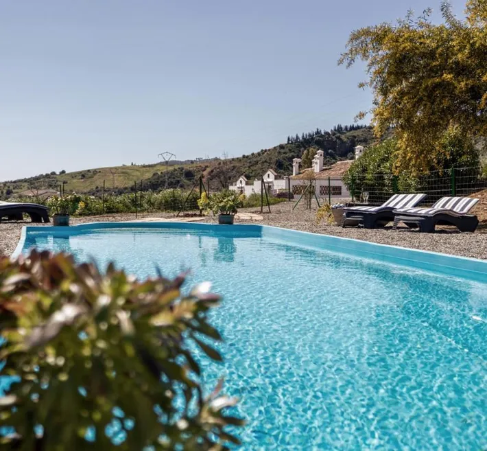 Casa de vacaciones para 6 personas, con piscina además de jardín y vistas - 1