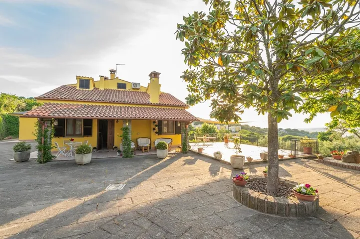 Apartamento de vacaciones para 4 personas, con vistas y jardín - 1
