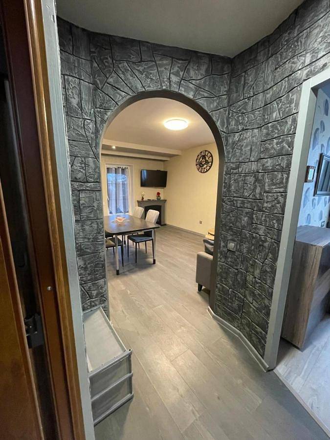 Gîte pour 3 personnes, avec terrasse à La Chaussée-Saint-Victor - 3