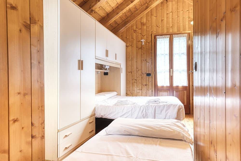 Ganze Wohnung, Gemütliche Wohnung für 5 Leute mit Tv, Balkon, Haustiere erlaubt und Panoramablick in Isella (Macugnaga), Macugnaga