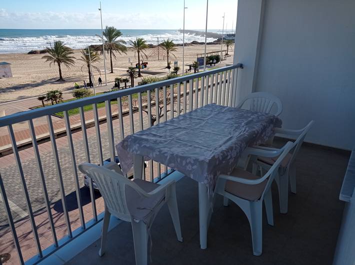 Ferienwohnung für 4 Personen, mit Meerblick und Terrasse, kinderfreundlich in Gandia - 3