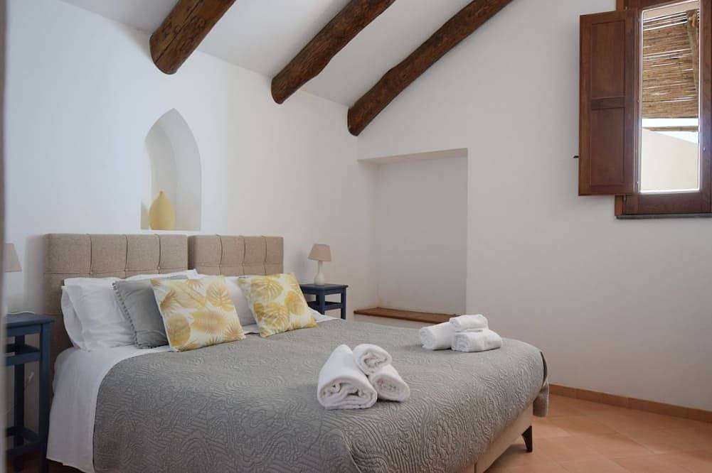 Entire apartment, Belvedere Amodeo - terrace, seaview, wifi in Conca dei Marini, Amalfi Coast