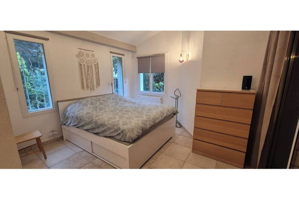 Spacious house with private pool in Istres, Istres region