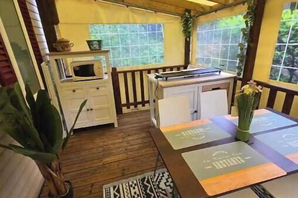 Mobil-home dans camping 5 étoiles bord de mer in Saint-Georges-de-Didonne, Région de Rochefort