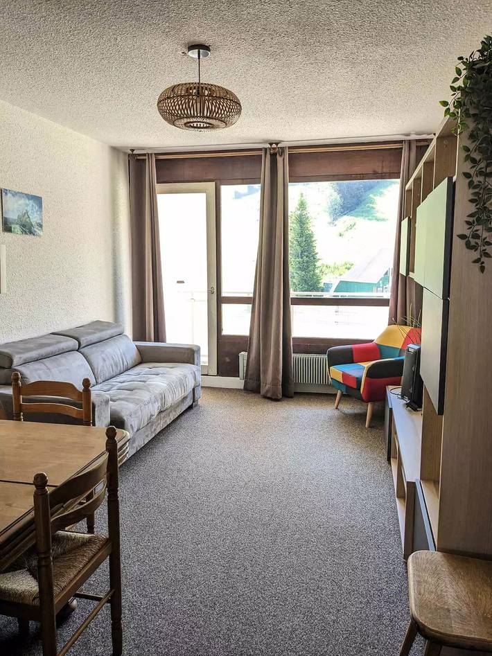 Gîte pour 6 personnes, avec balcon dans Office De Tourisme Des Sept Laux - 2