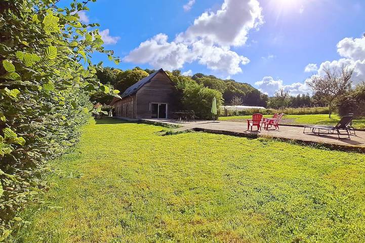 Location de vacances pour 8 personnes, avec jardin, animaux acceptés à Osmoy-Saint-Valery