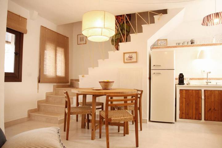 Apartamento para 4 personas, con terraza en Agua Amarga