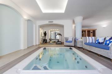 Holiday Home for 13 People in Massa Lubrense, Tyrrhenian Coast Campania, Photo 1