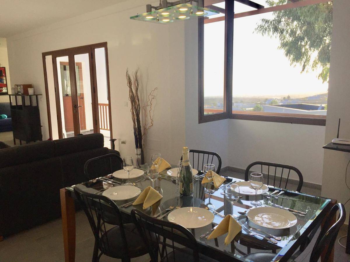 Three-Bedroom Villa in Conil, Tías