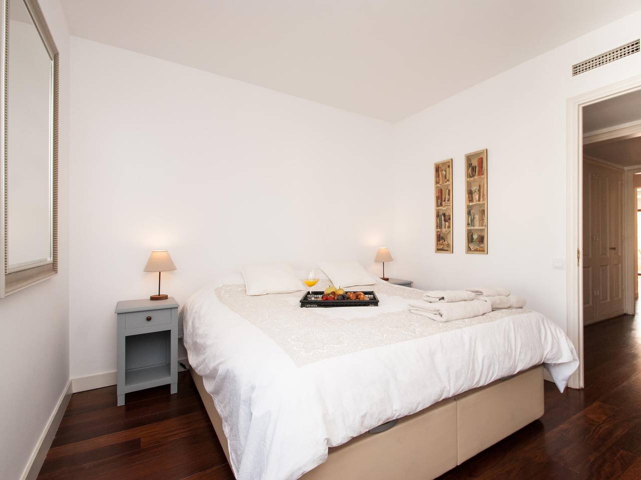 Apartamento vacacional entero, Apartamento Ático con terraza in Centro Barcelona, Barcelona