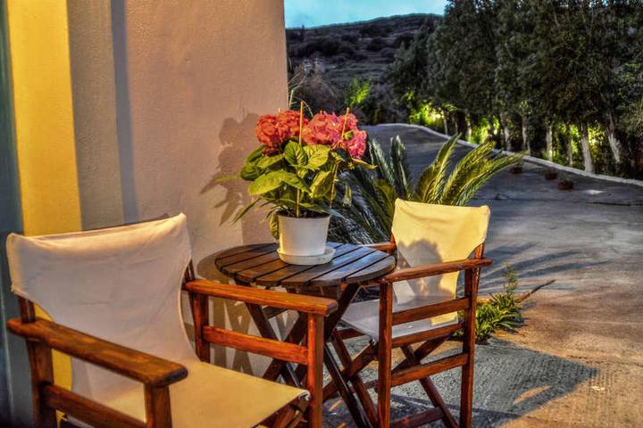 Ferienwohnung für 2 Personen, mit Garten in Andros