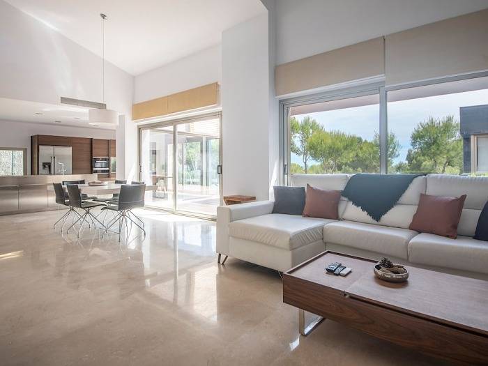 Ferienwohnung für 10 Personen, mit Meerblick und Garten sowie Terrasse und Pool in Tarragona - 2