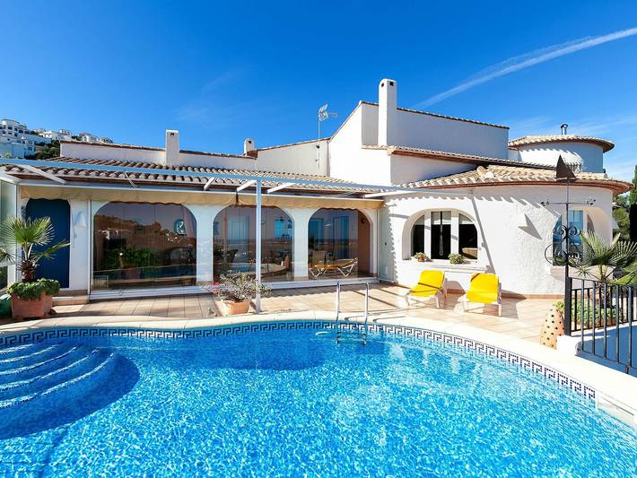 Villa für 10 Personen, mit Terrasse und Garten in Alicante Provinz