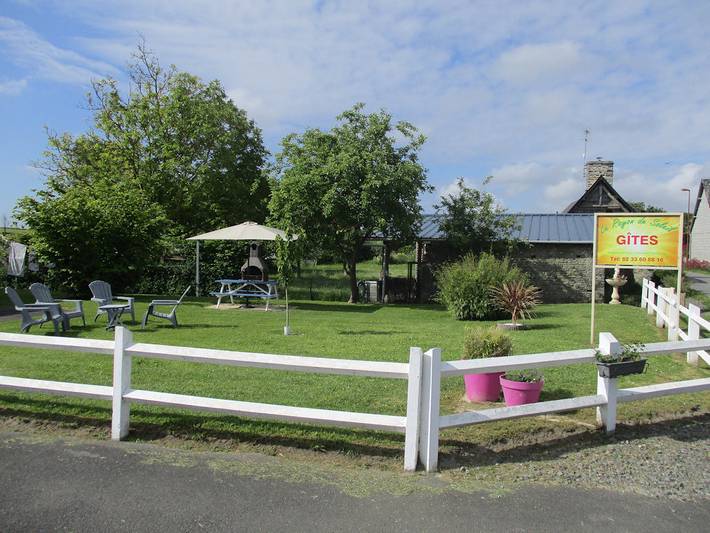 Gîte pour 4 personnes, avec jardin et terrasse à Courtils - 3