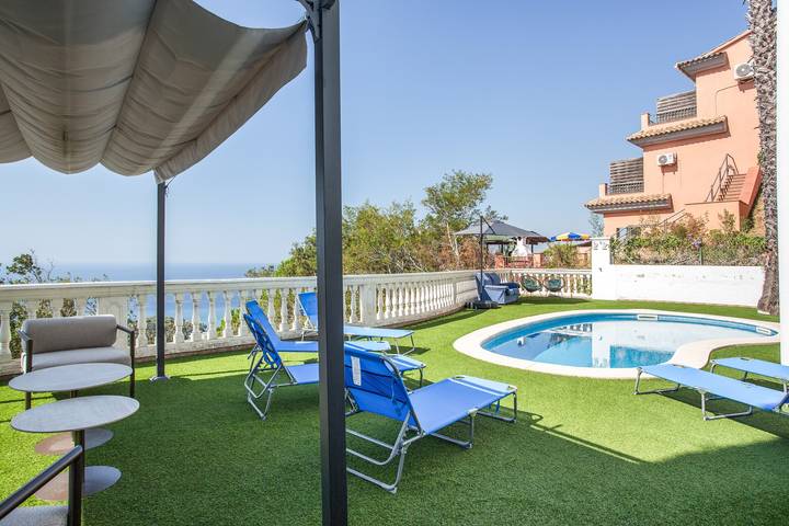 Chalet para 10 personas, con Balcón además de Jacuzzi y Jardín en Provincia de Gerona - 3